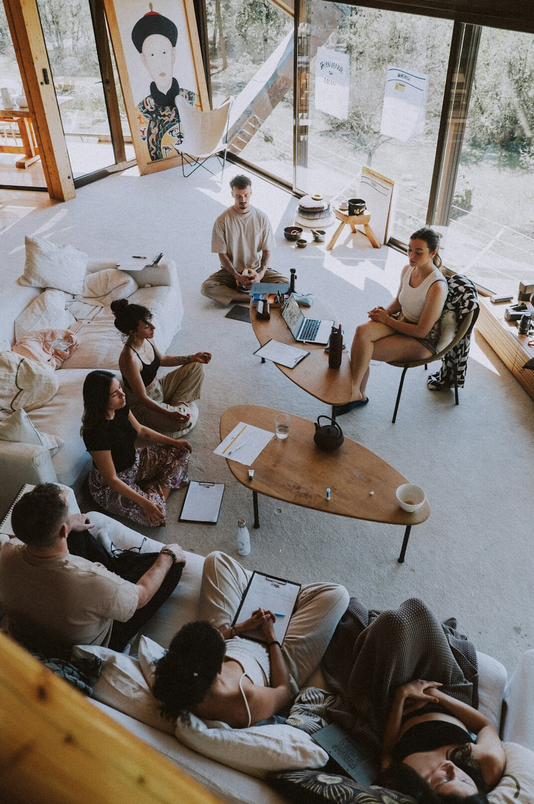 people in focus group discussion